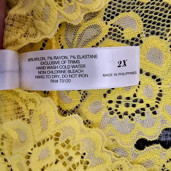 Fredericks Of Hollywood Yellow Lace Halter Top 2X - Picture 4 of 5